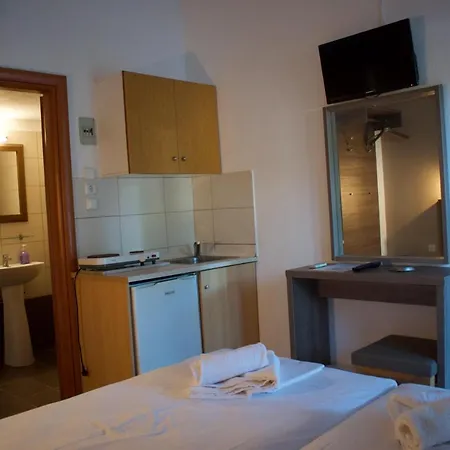 Vaso * Neos Marmaras